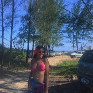 Meet your Posher, Esther